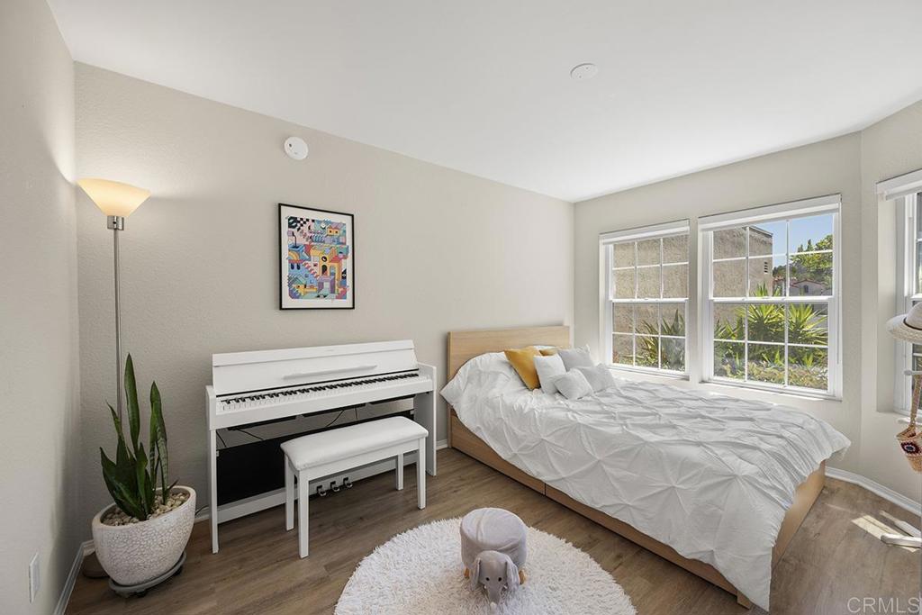 12502 Calle Tamega 132