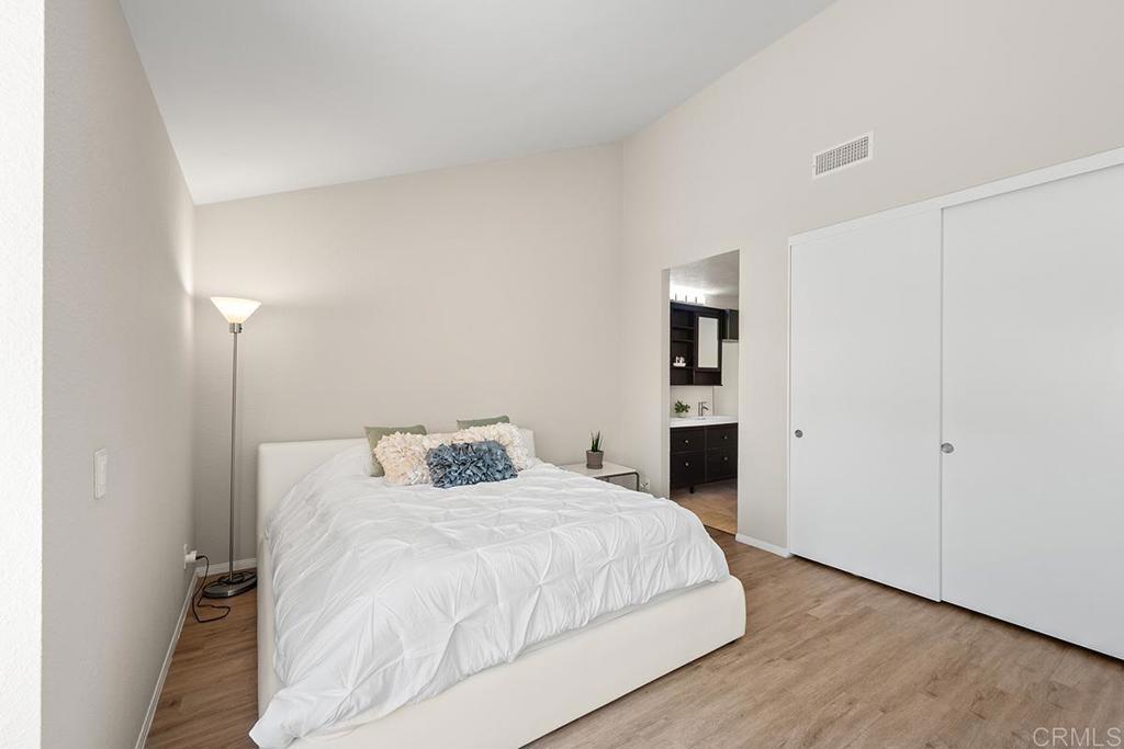 12502 Calle Tamega 132