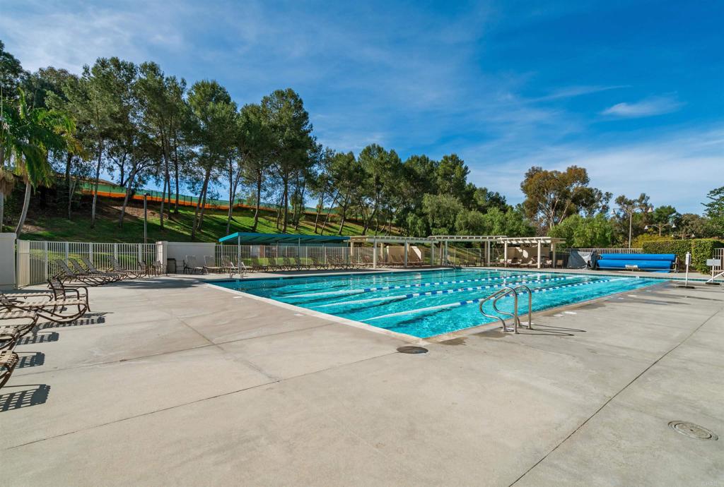 12502 Calle Tamega 132