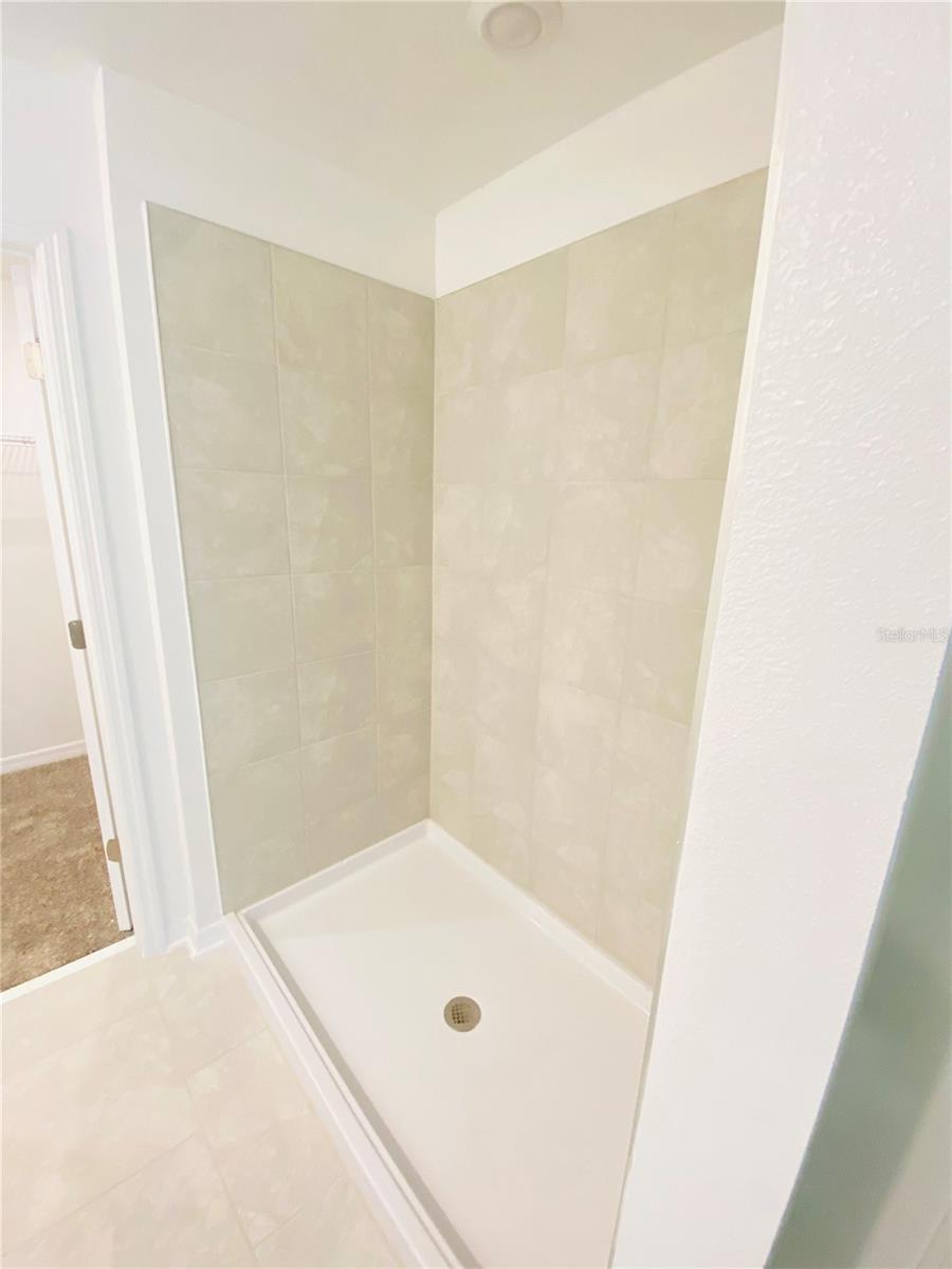 1438 AUSTIN ST