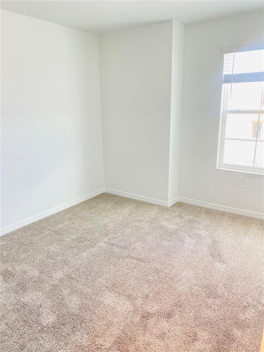 1438 AUSTIN ST