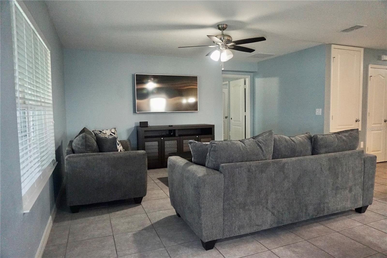 2940 IVY STABLE LN