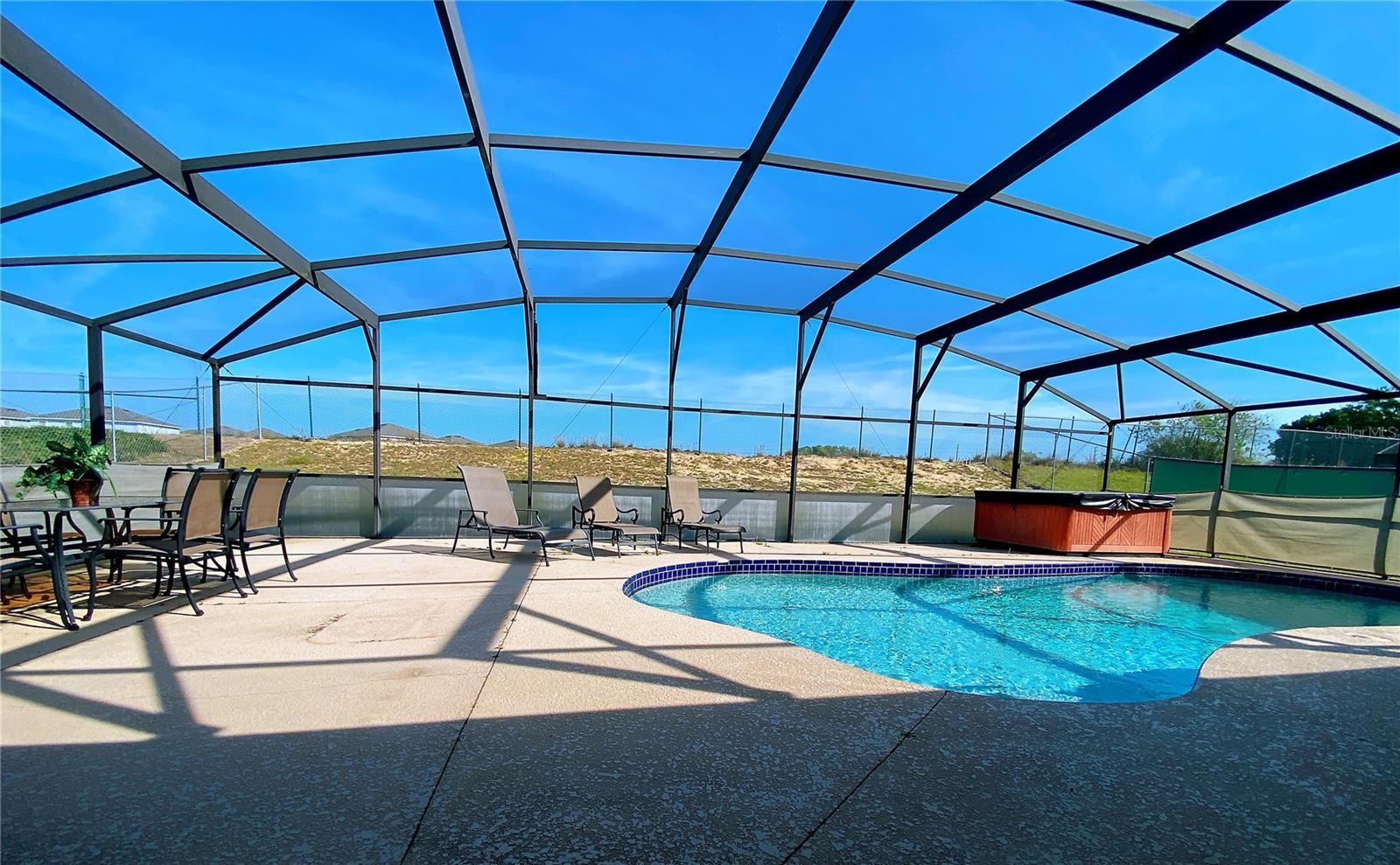 138 VALENTINO CT