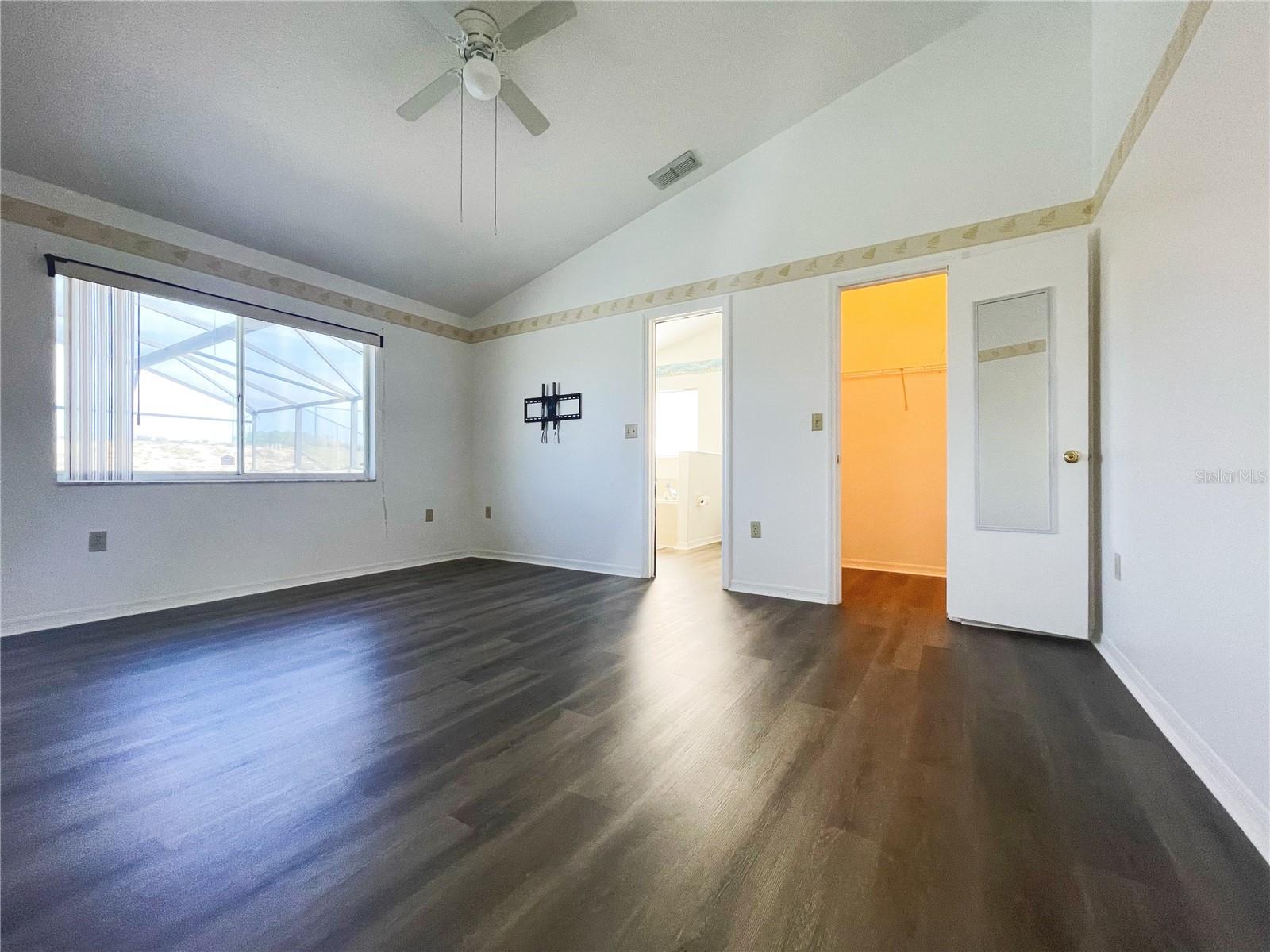 138 VALENTINO CT