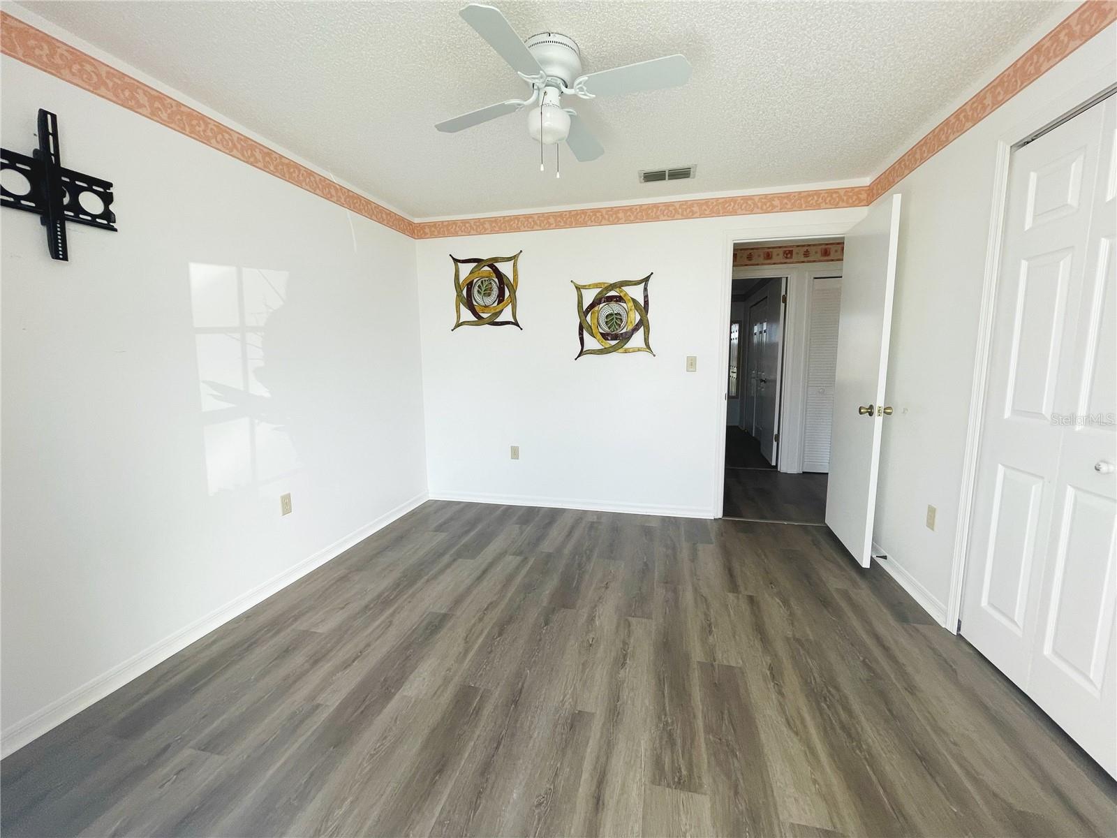 138 VALENTINO CT