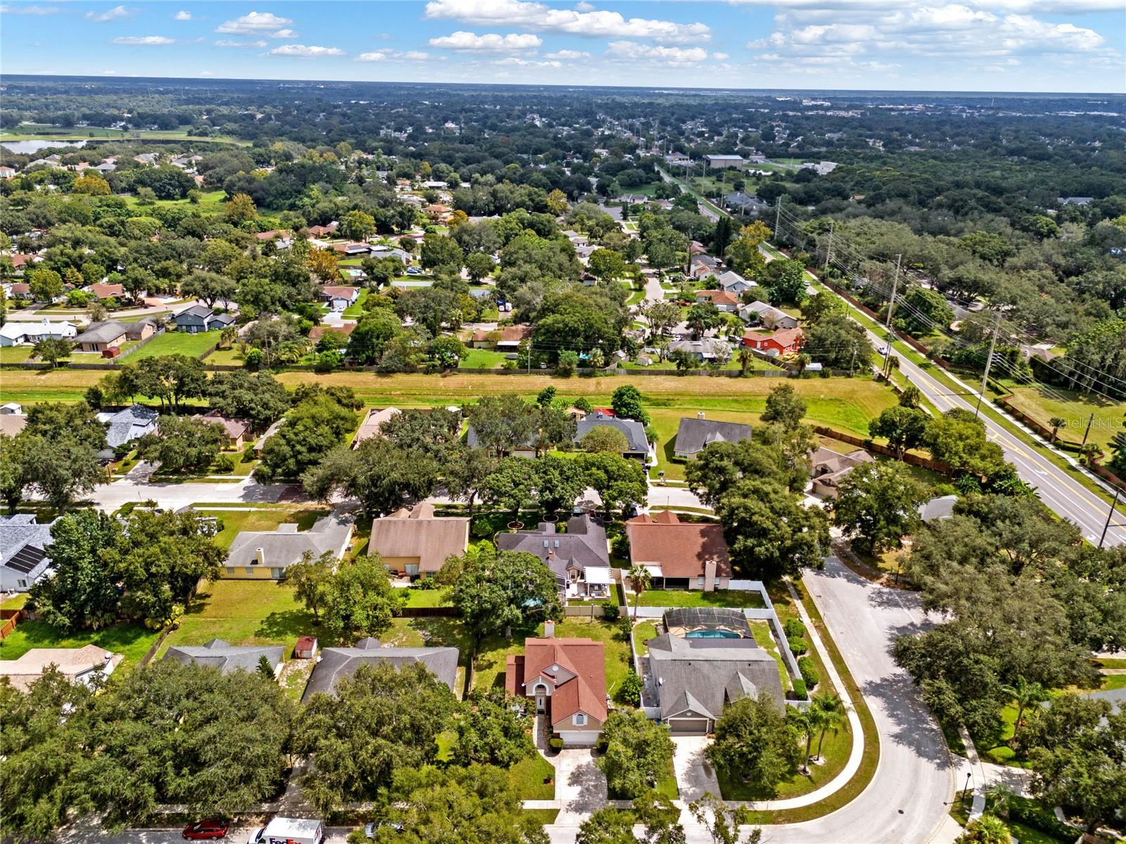 406 ROBYNS GLENN RD