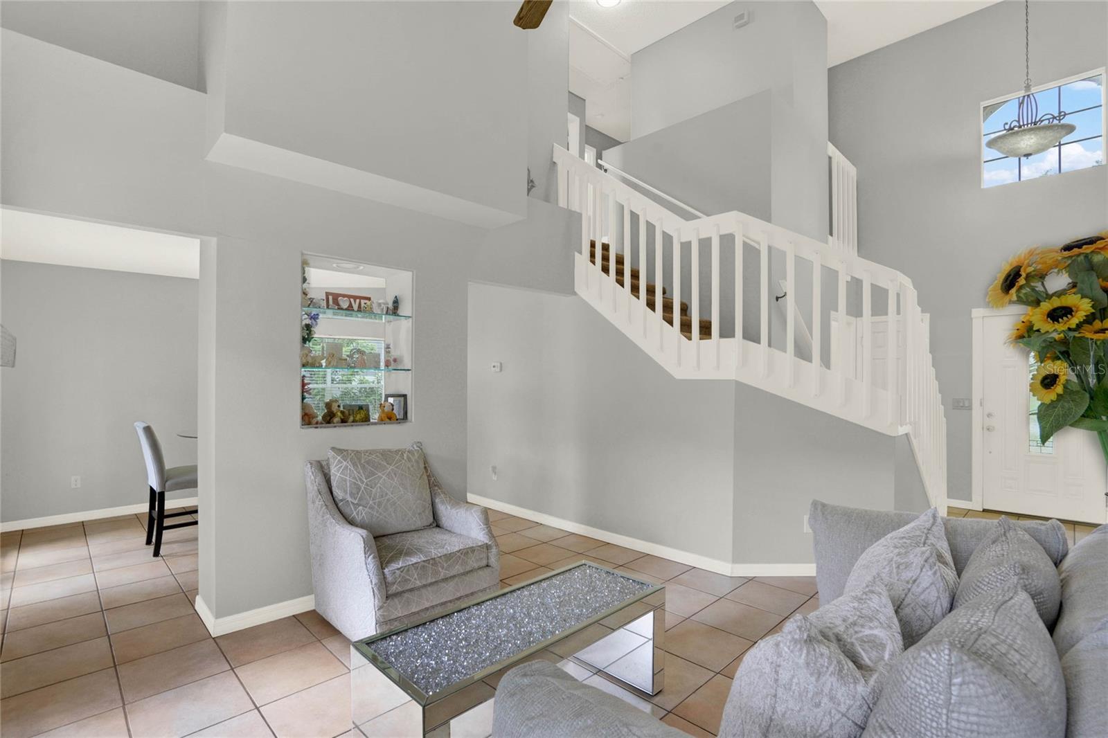 406 ROBYNS GLENN RD