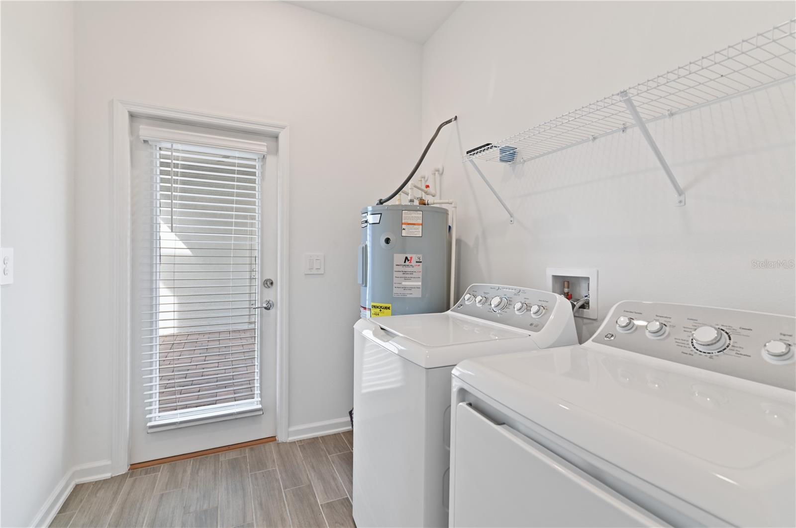 6446 LIMBERPINE ALY