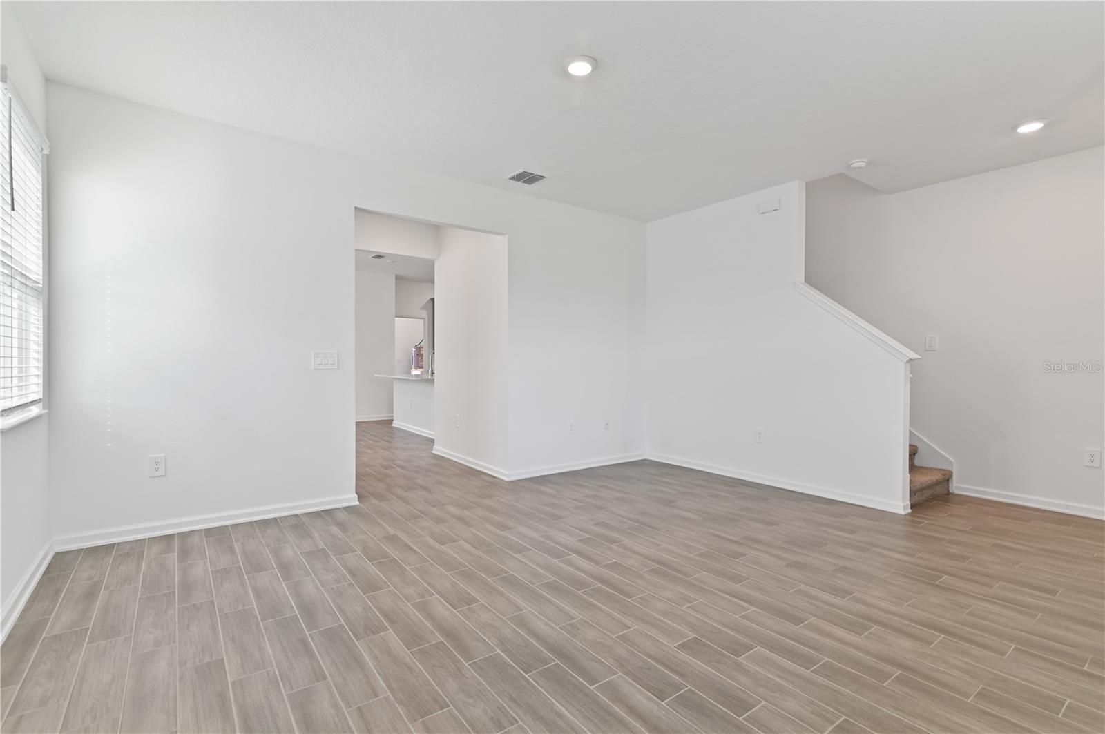 6446 LIMBERPINE ALY