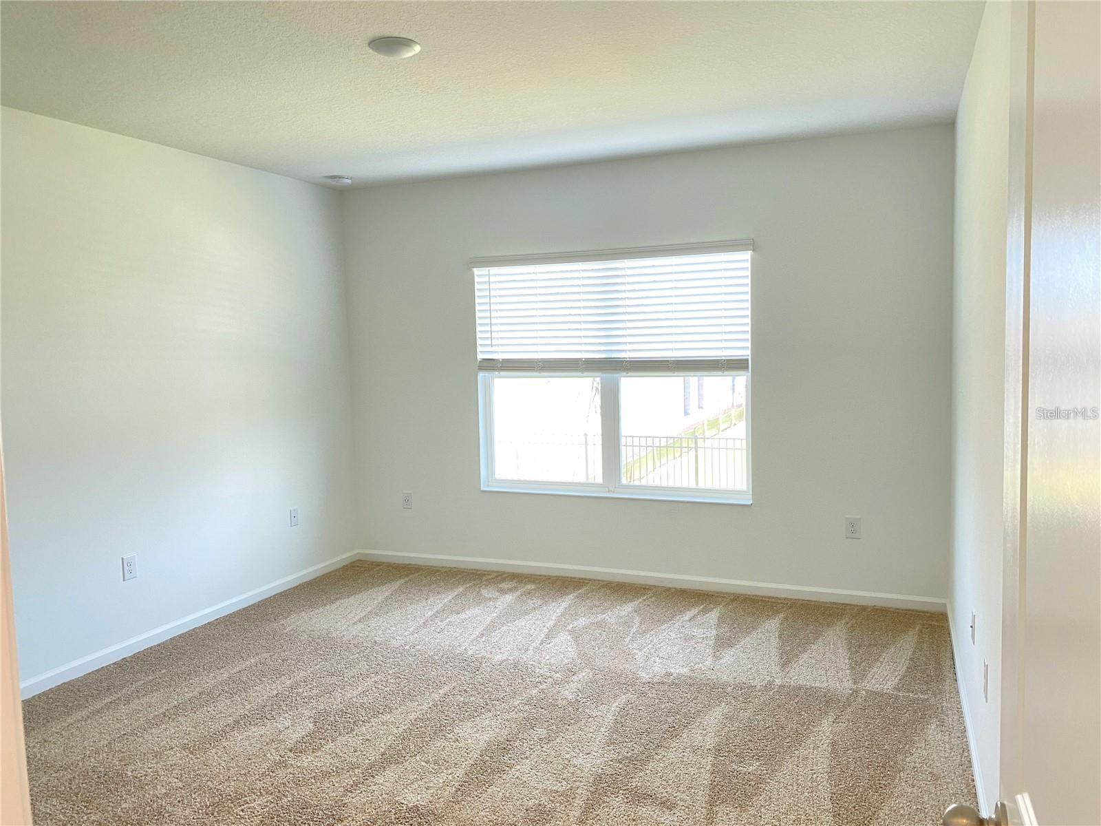 4022 ALISSA LN
