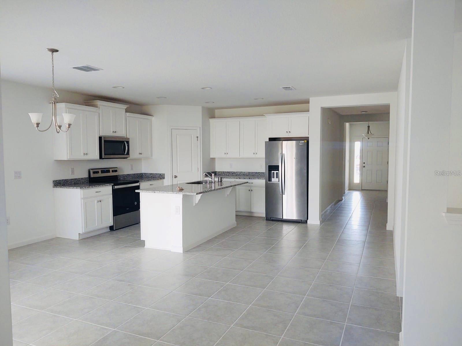 4022 ALISSA LN