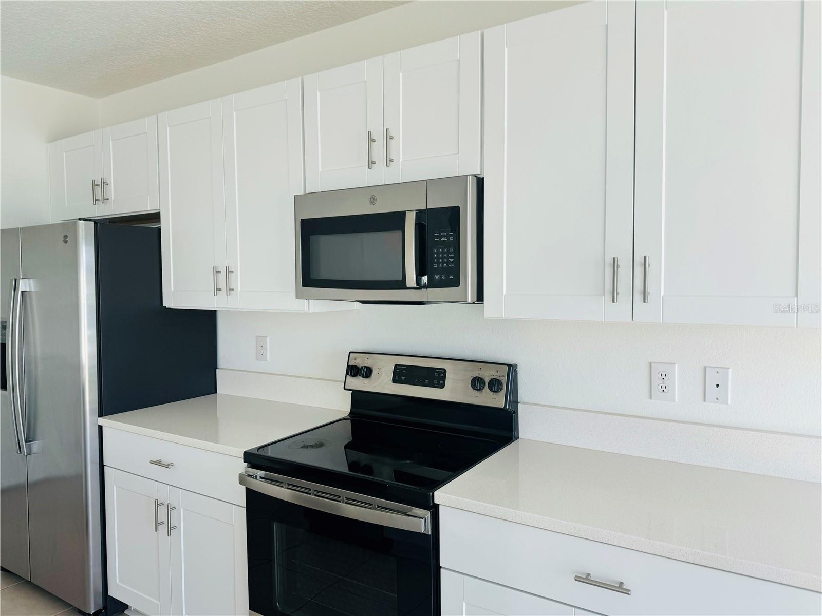 4239 SOUTHERN VISTA LOOP