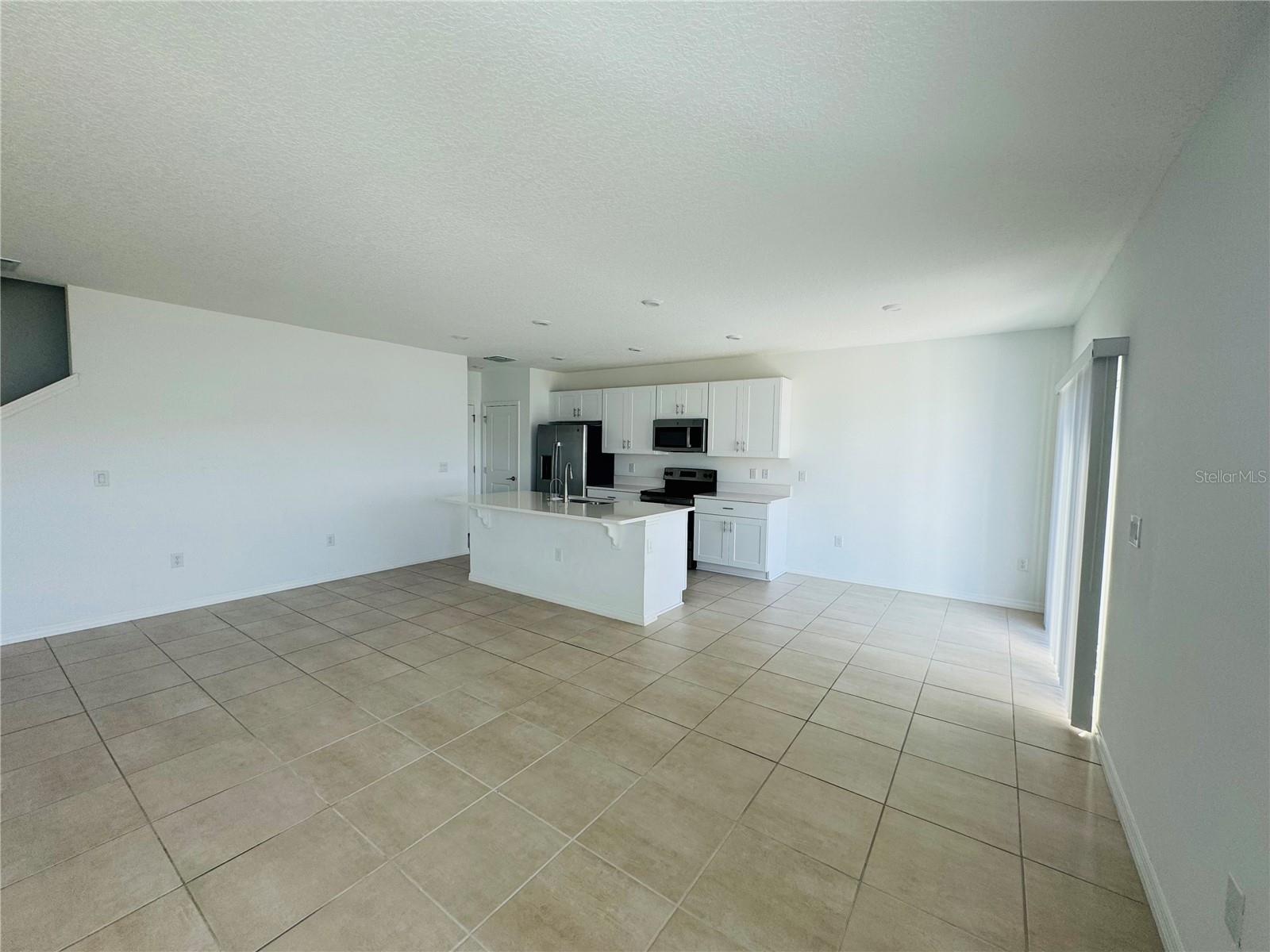 4239 SOUTHERN VISTA LOOP