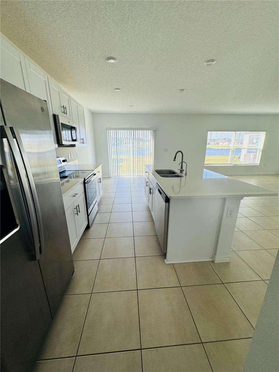 4239 SOUTHERN VISTA LOOP