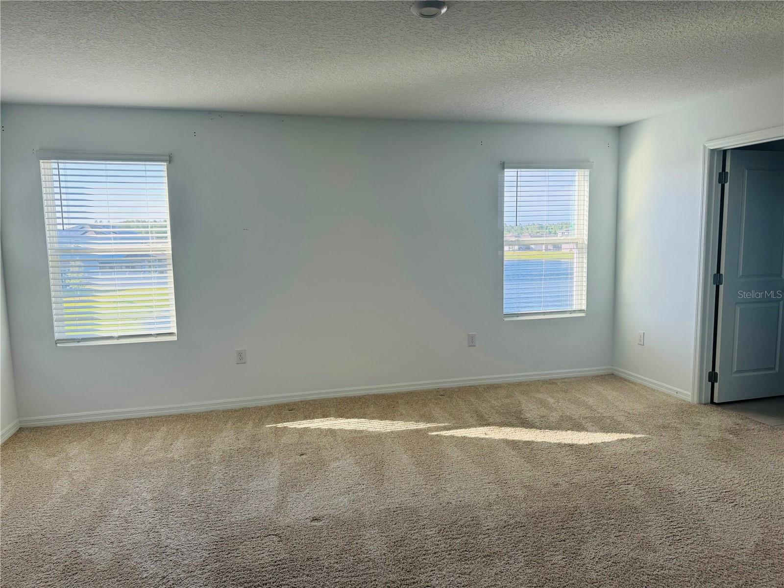 4239 SOUTHERN VISTA LOOP