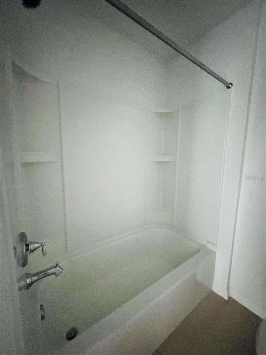 4239 SOUTHERN VISTA LOOP