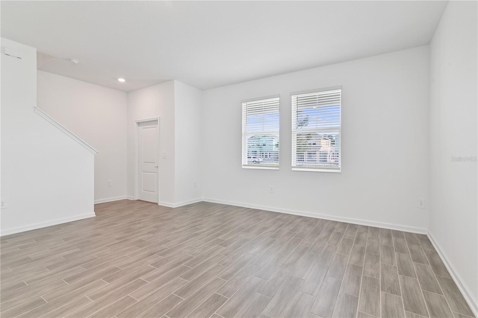 6446 LIMBERPINE ALY