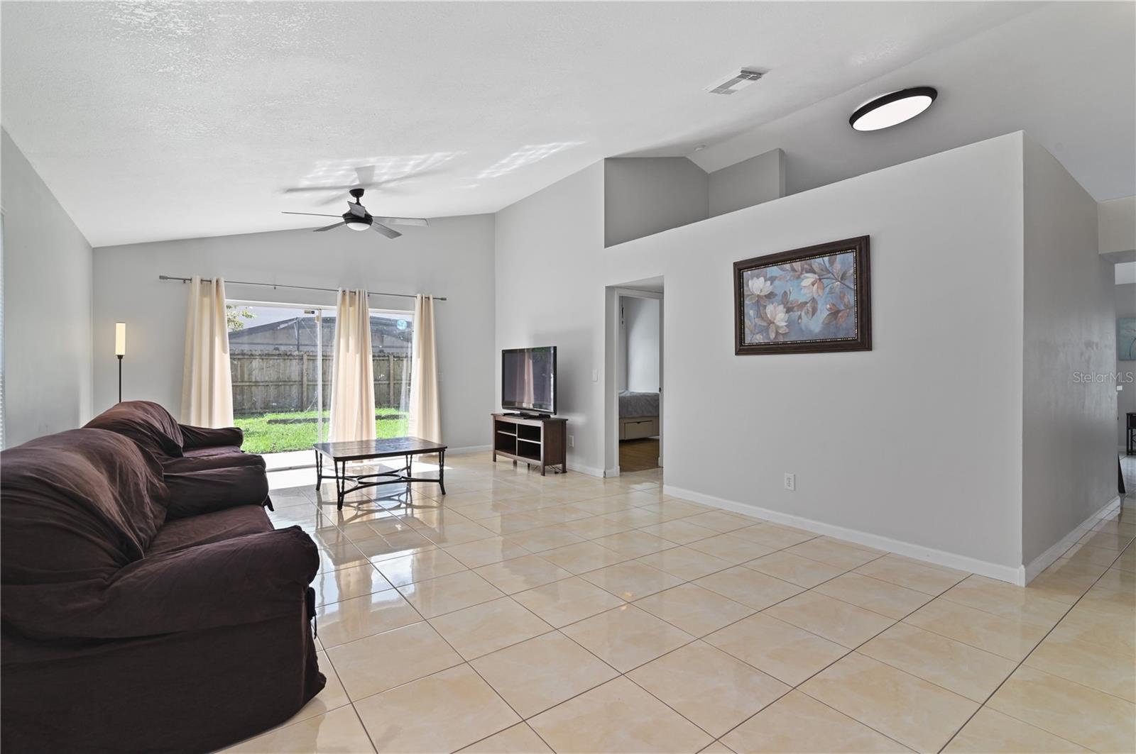 1714 SNARESBROOK WAY