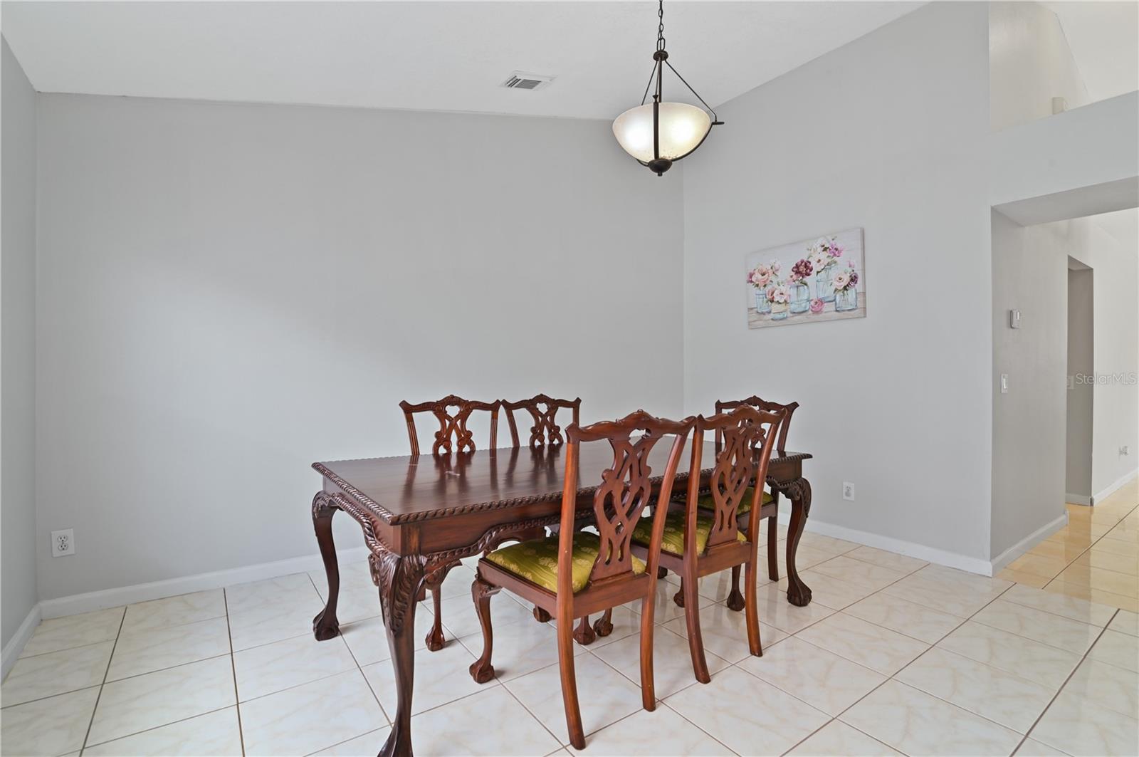 1714 SNARESBROOK WAY