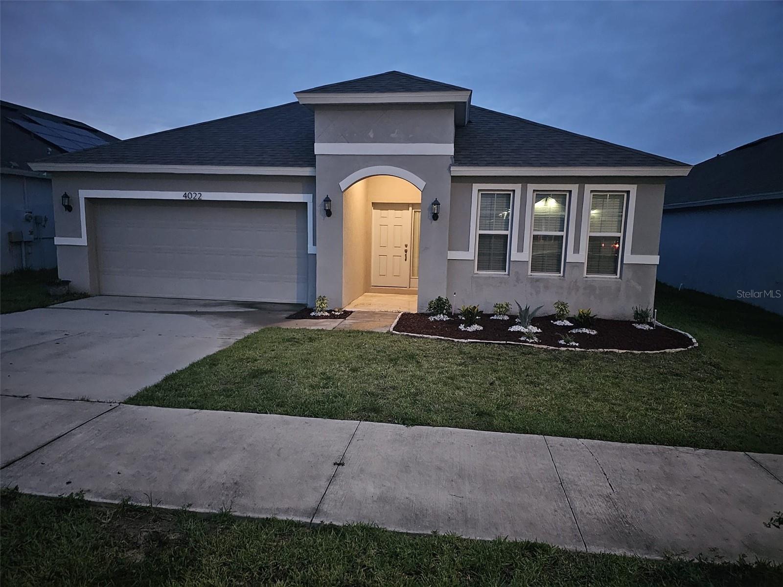 4022 ALISSA LN