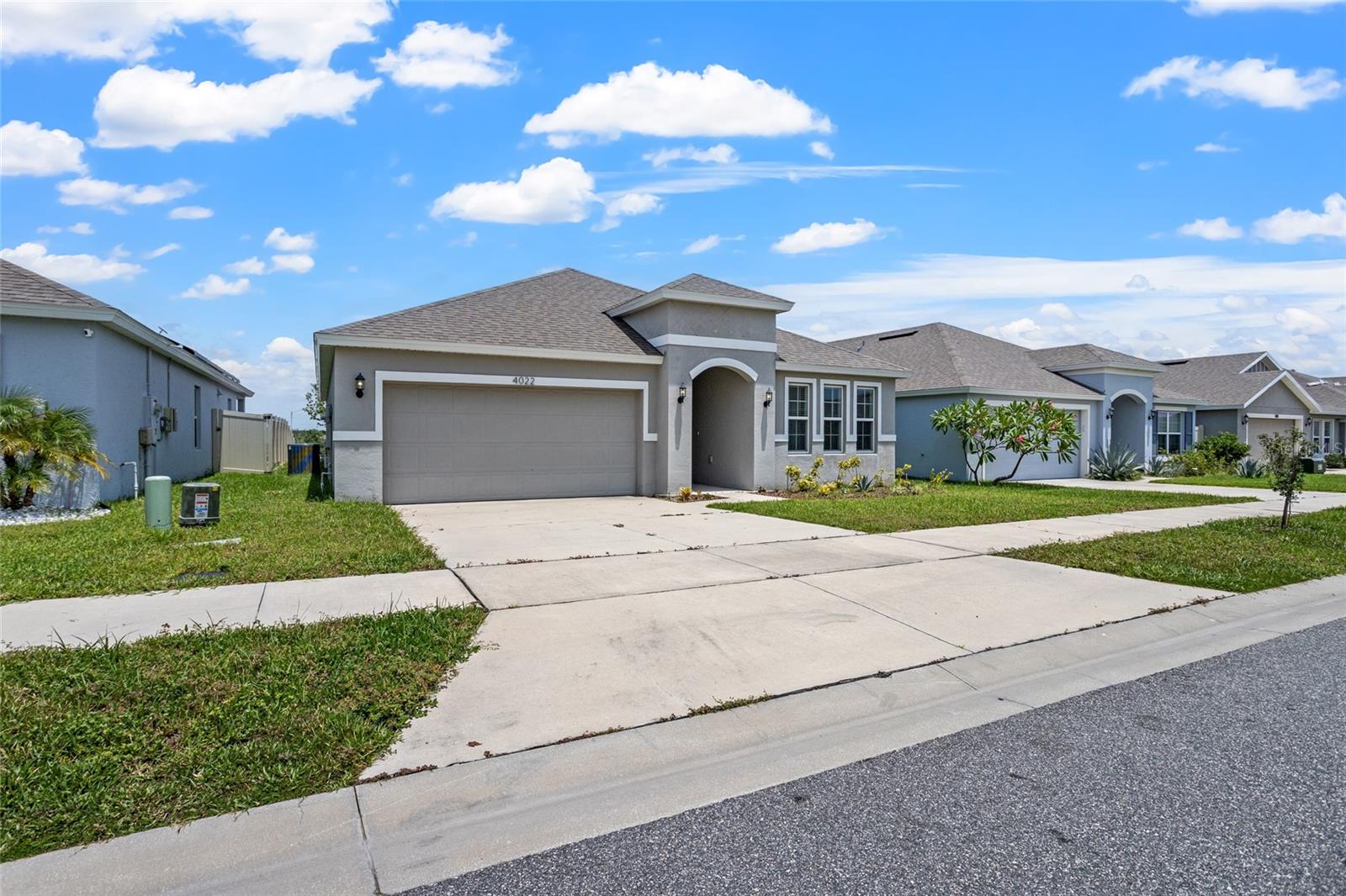 4022 ALISSA LN