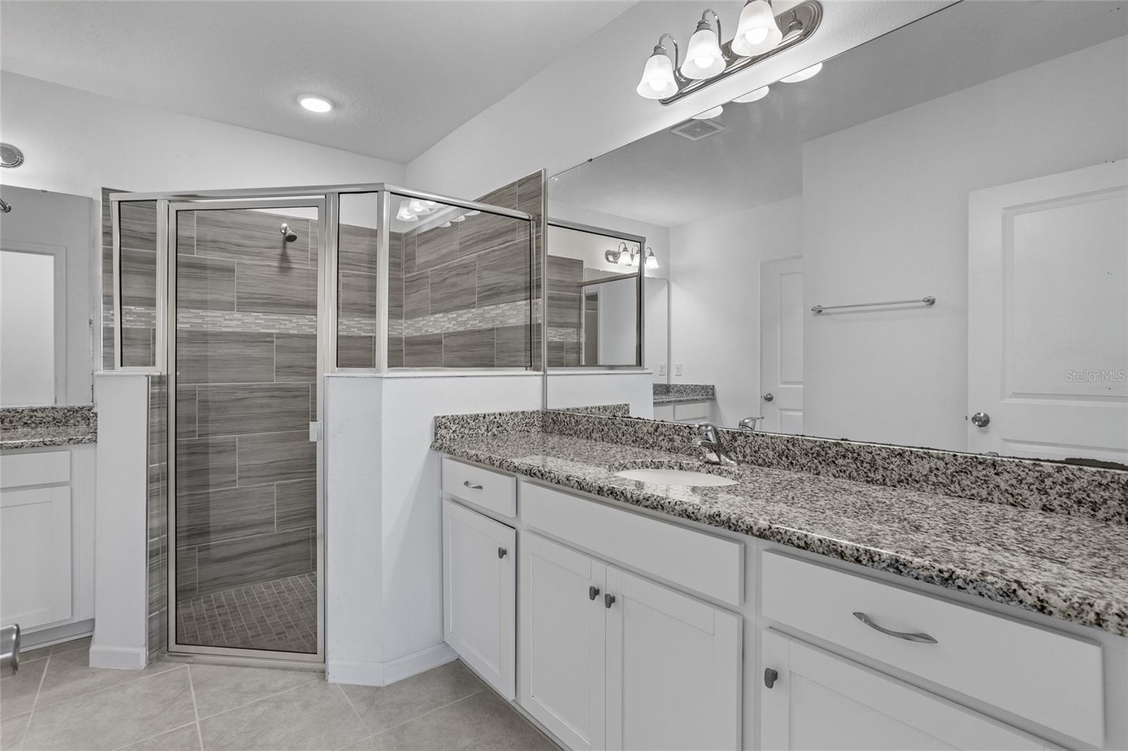 4022 ALISSA LN
