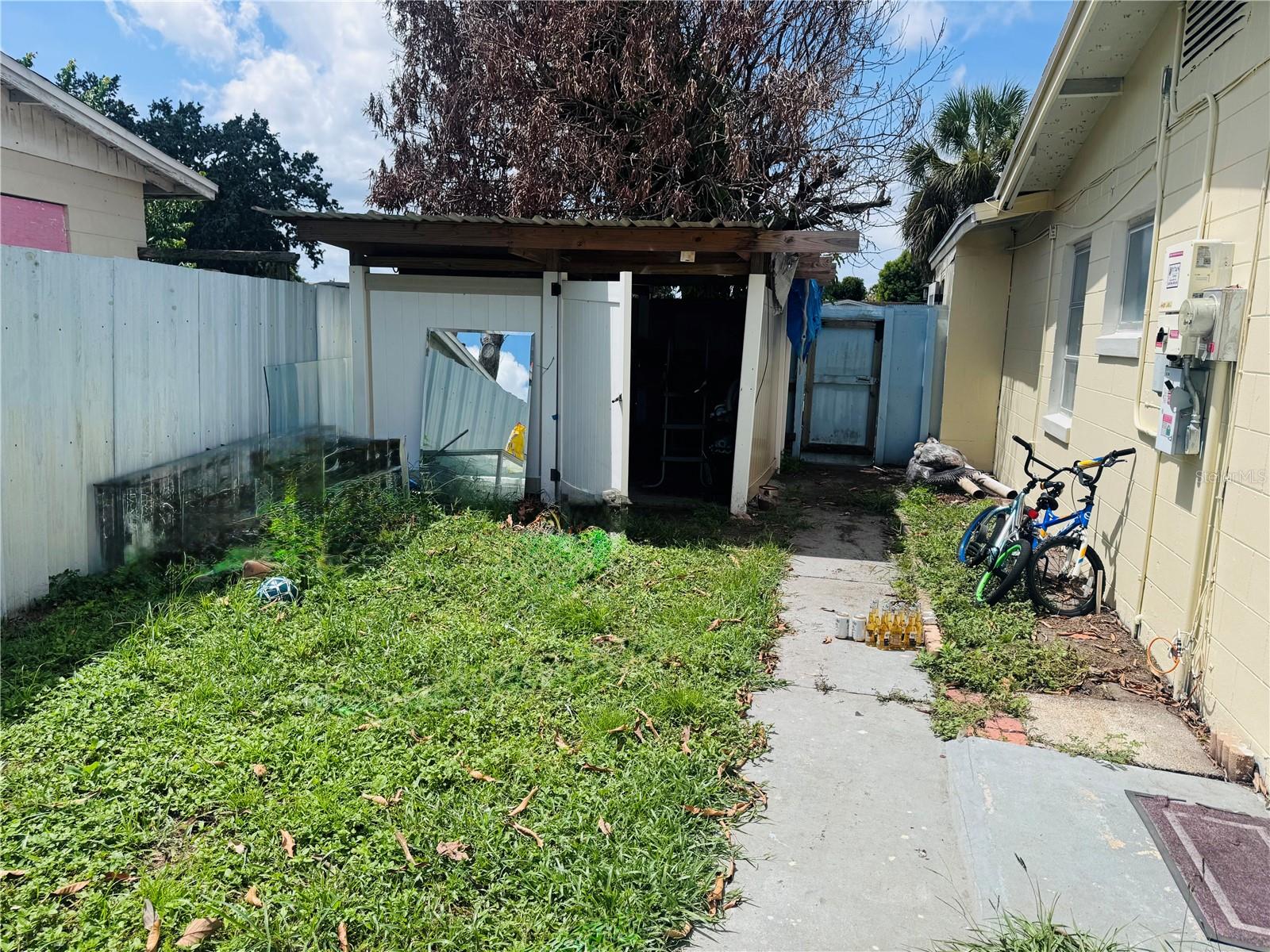 767 FORESTER AVE