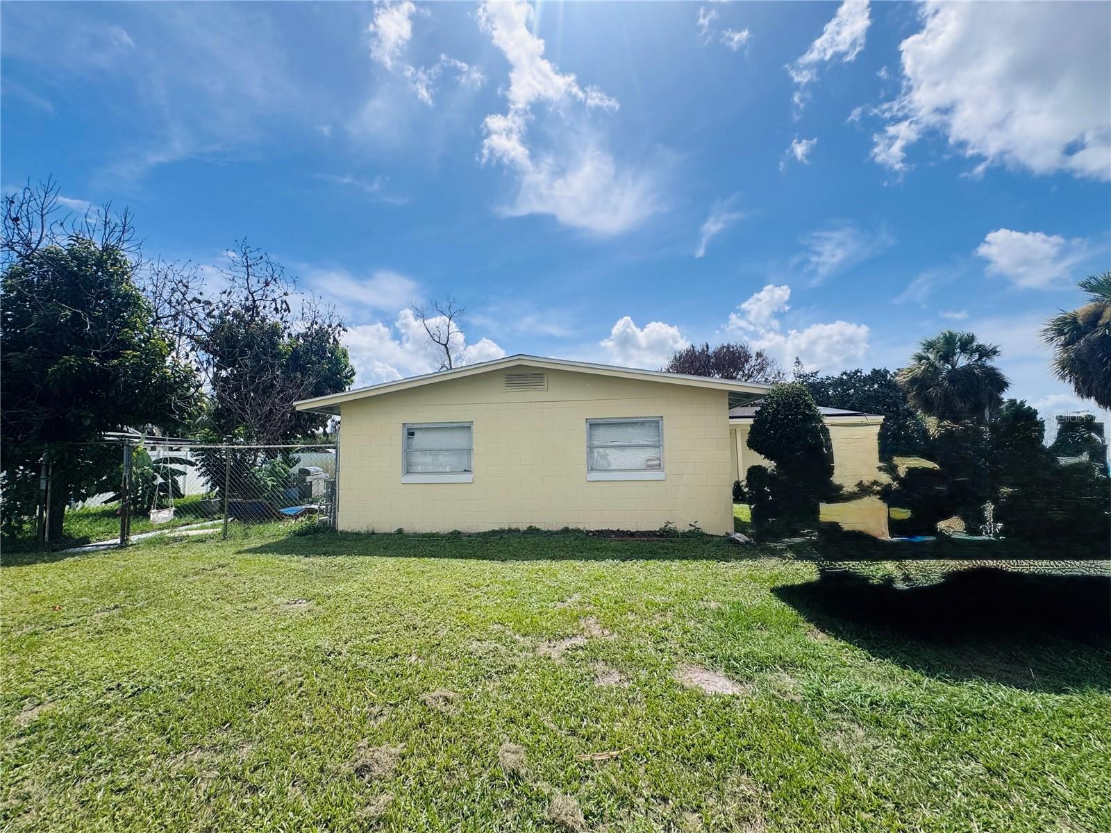 767 FORESTER AVE