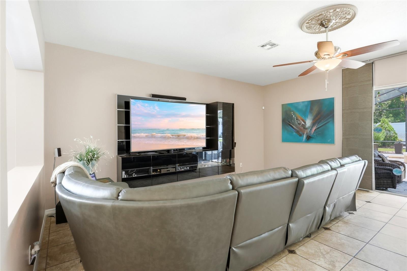 106 ALEXANDRIA PLACE DR