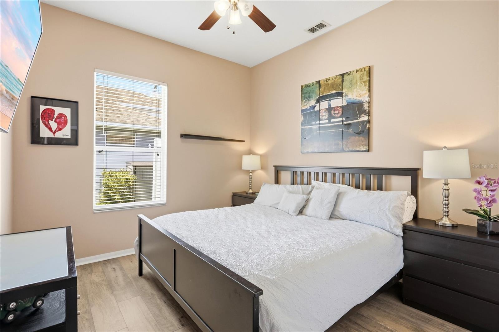 106 ALEXANDRIA PLACE DR
