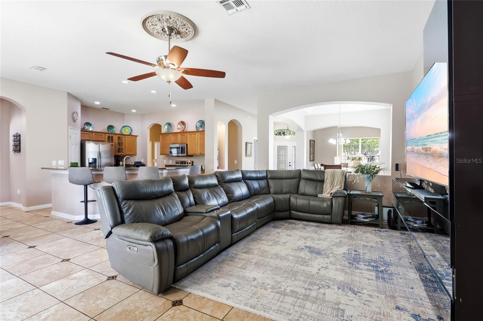 106 ALEXANDRIA PLACE DR