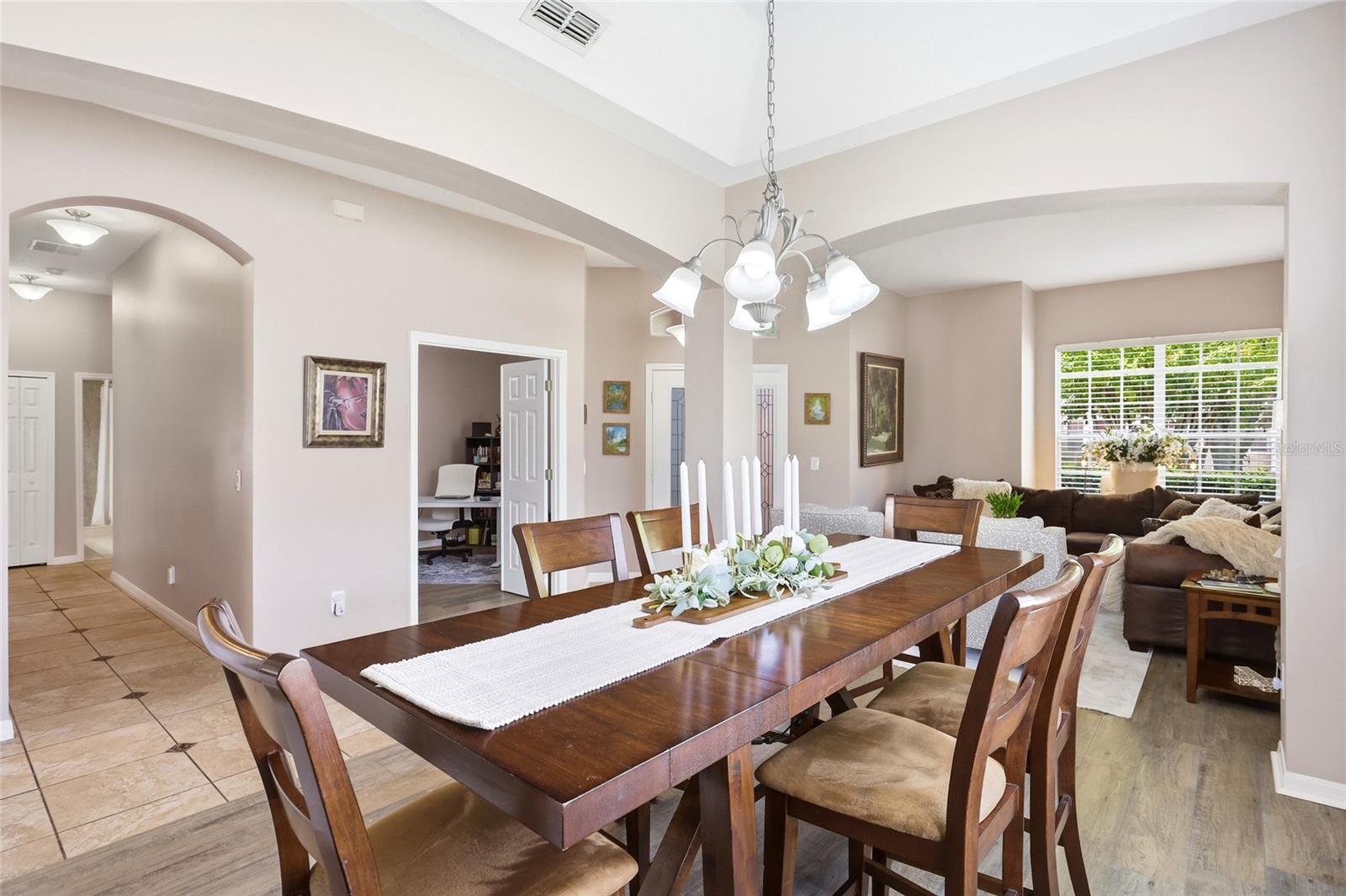 106 ALEXANDRIA PLACE DR
