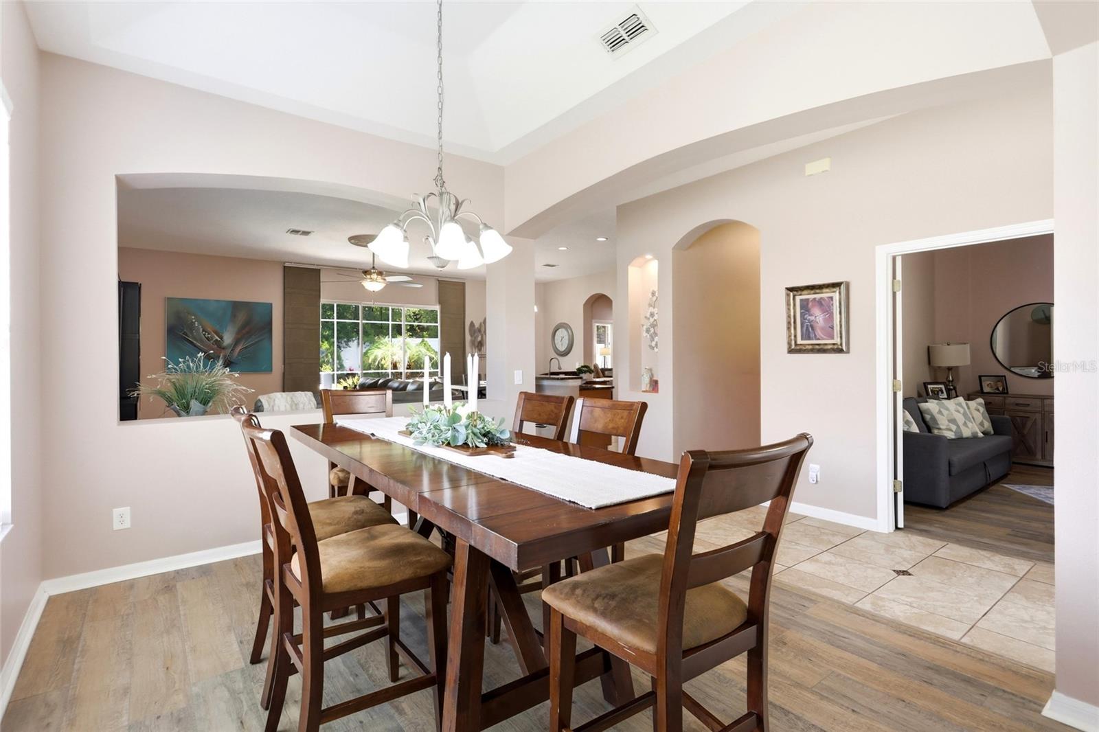 106 ALEXANDRIA PLACE DR