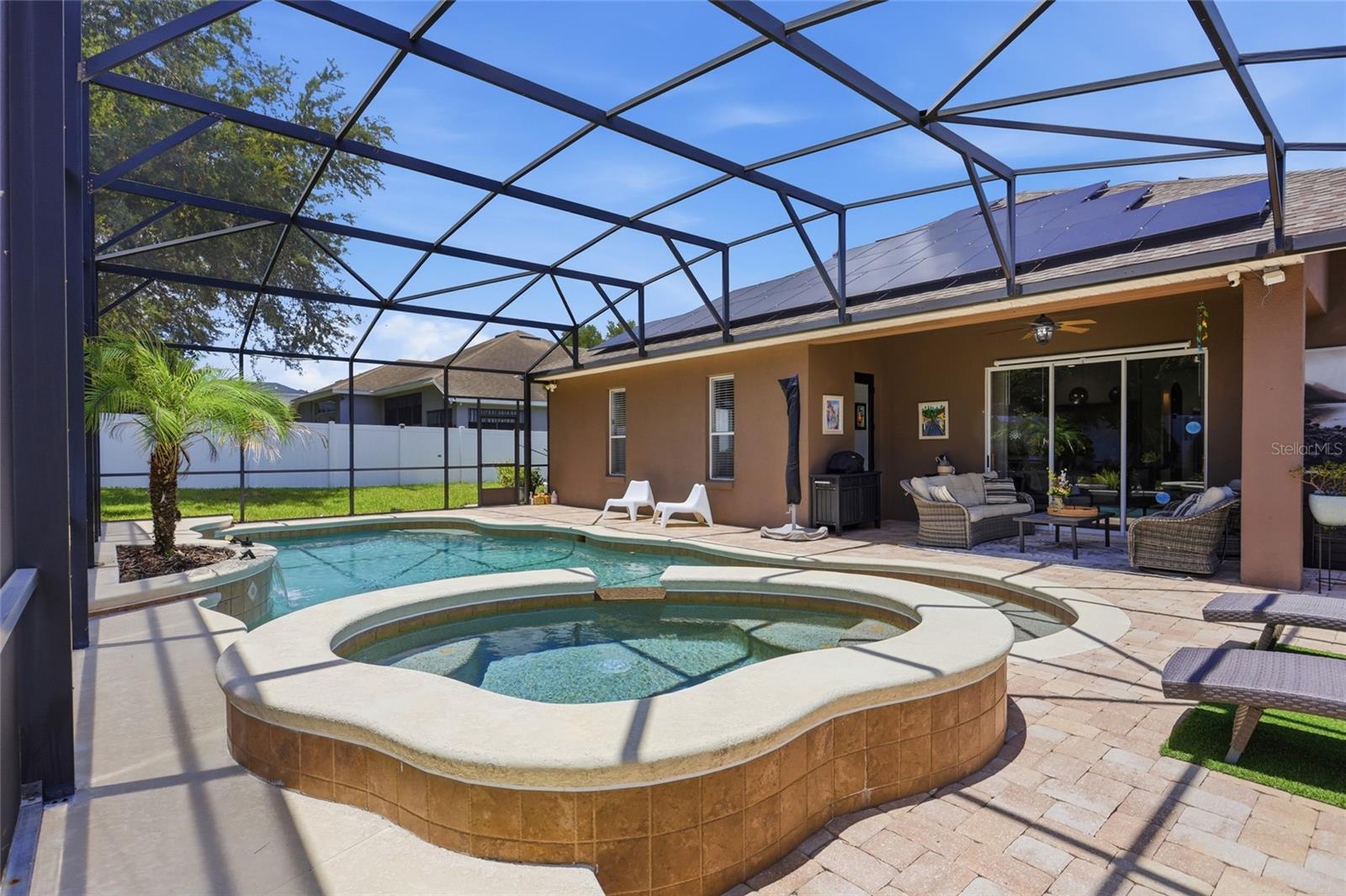 106 ALEXANDRIA PLACE DR
