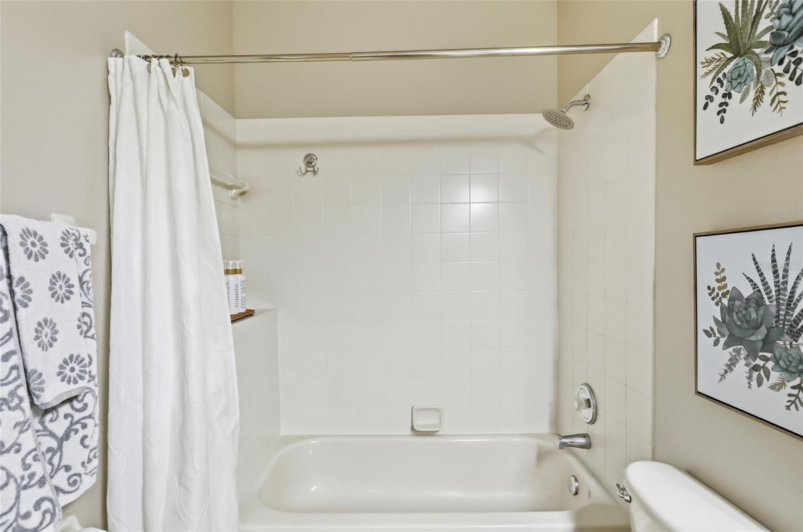 106 ALEXANDRIA PLACE DR