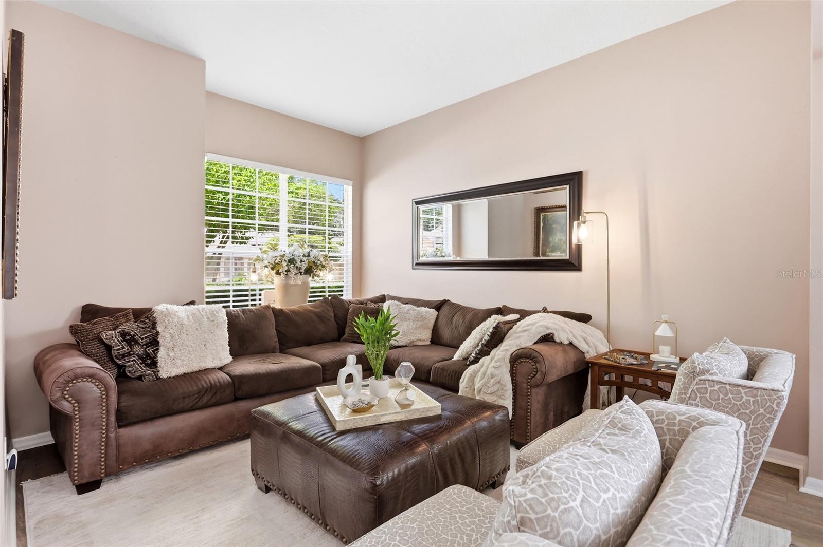 106 ALEXANDRIA PLACE DR