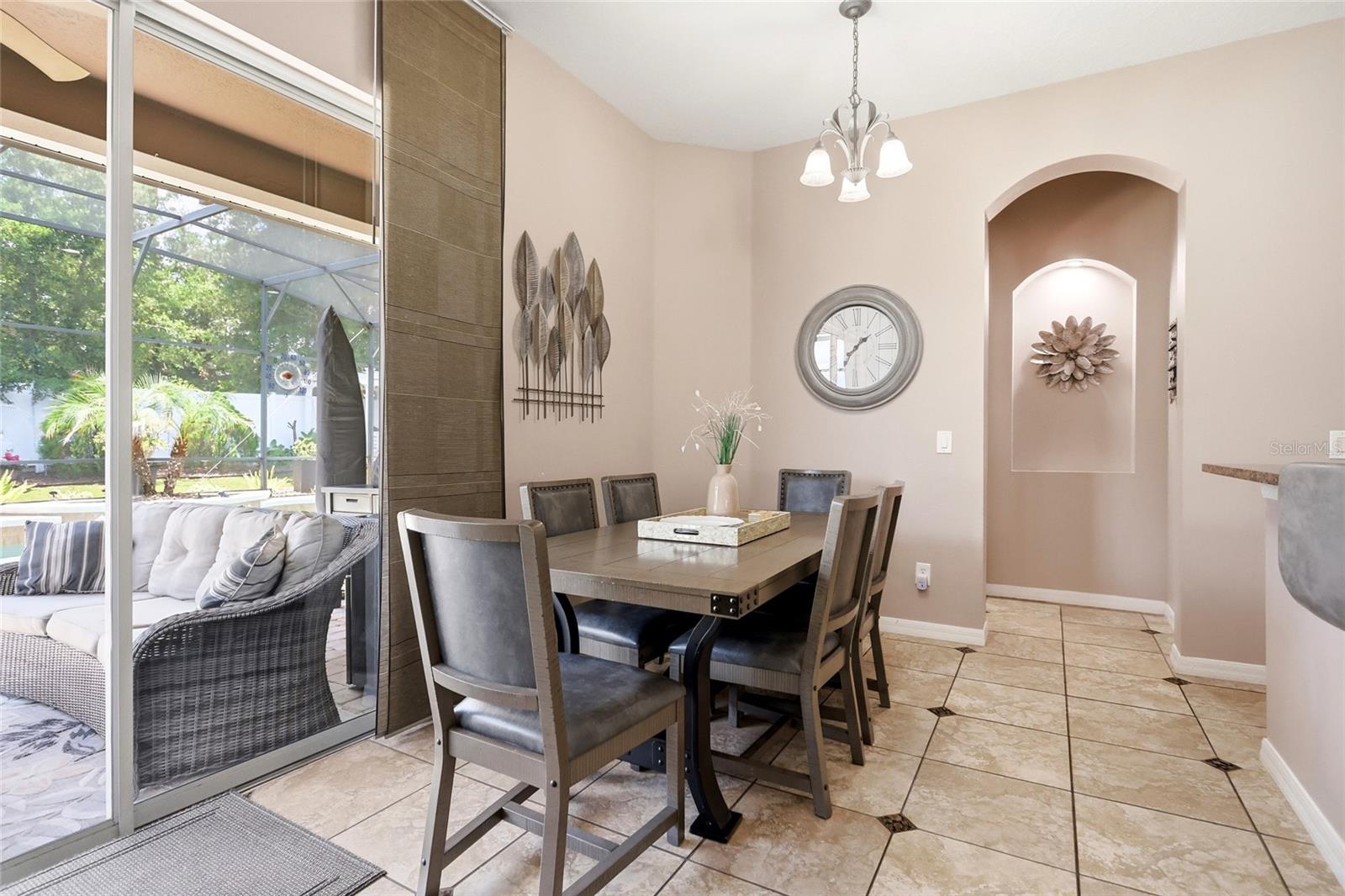 106 ALEXANDRIA PLACE DR