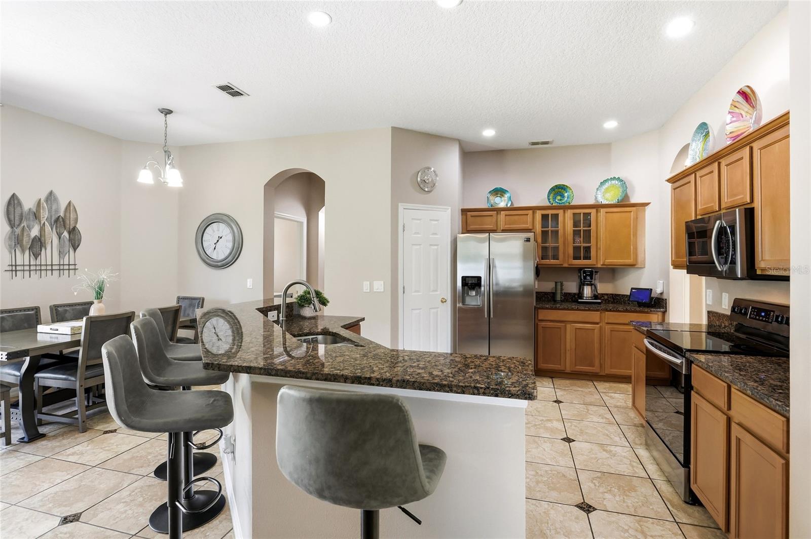 106 ALEXANDRIA PLACE DR