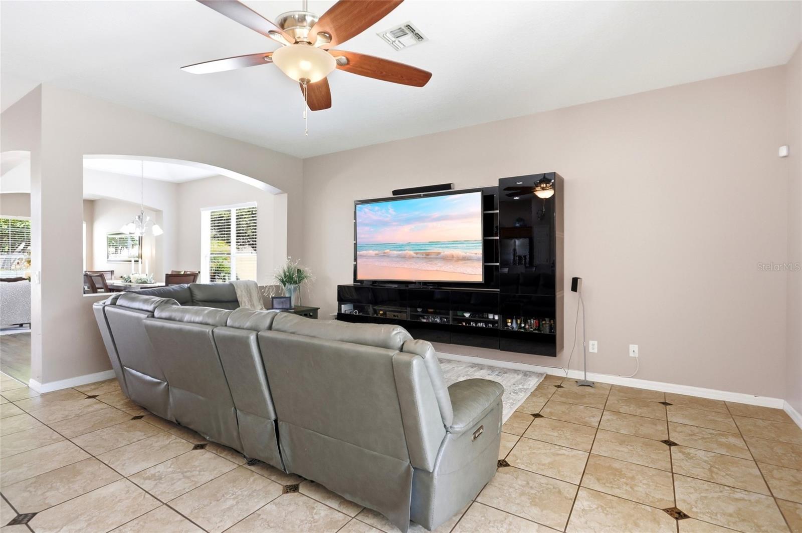 106 ALEXANDRIA PLACE DR