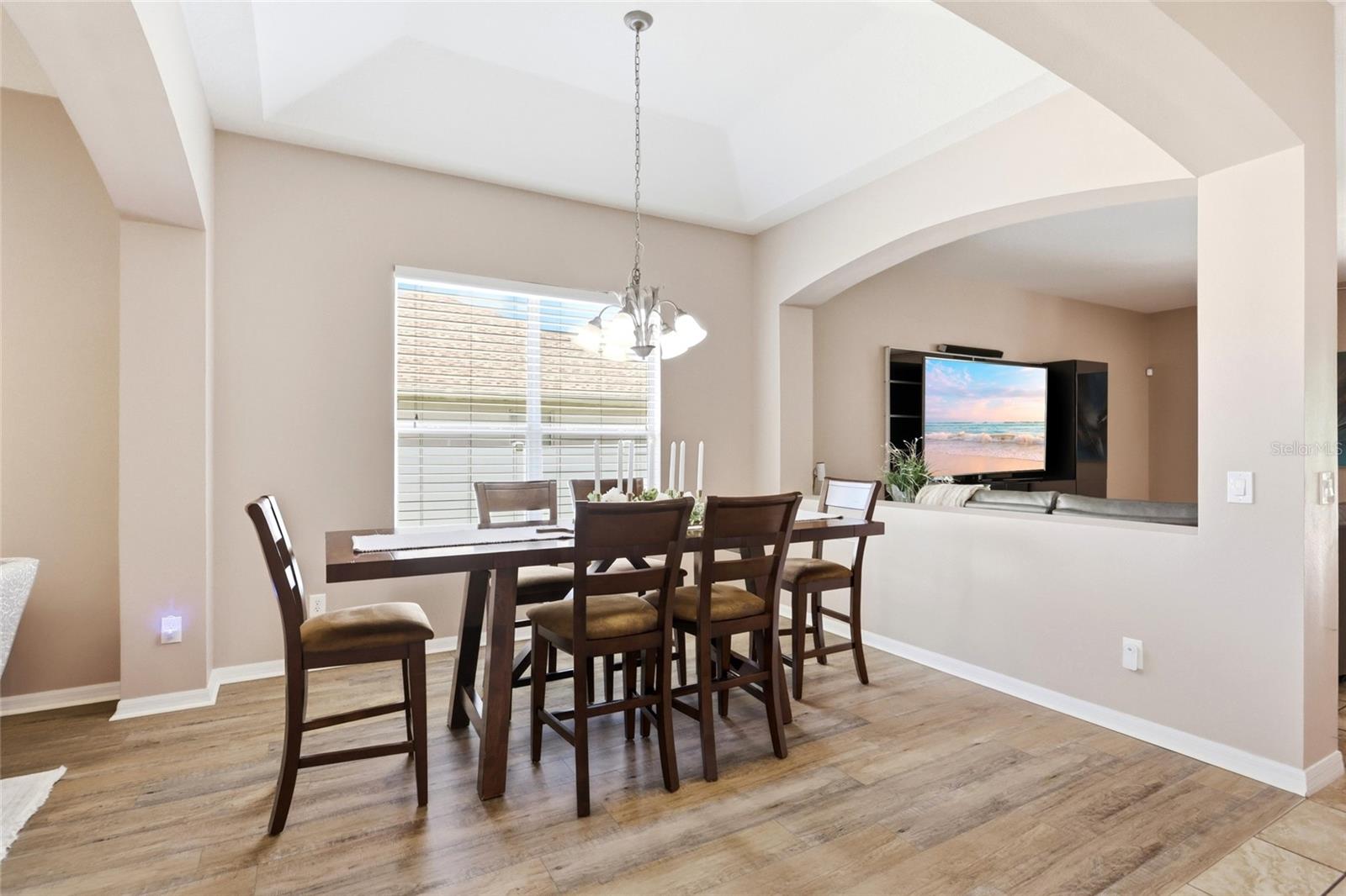 106 ALEXANDRIA PLACE DR