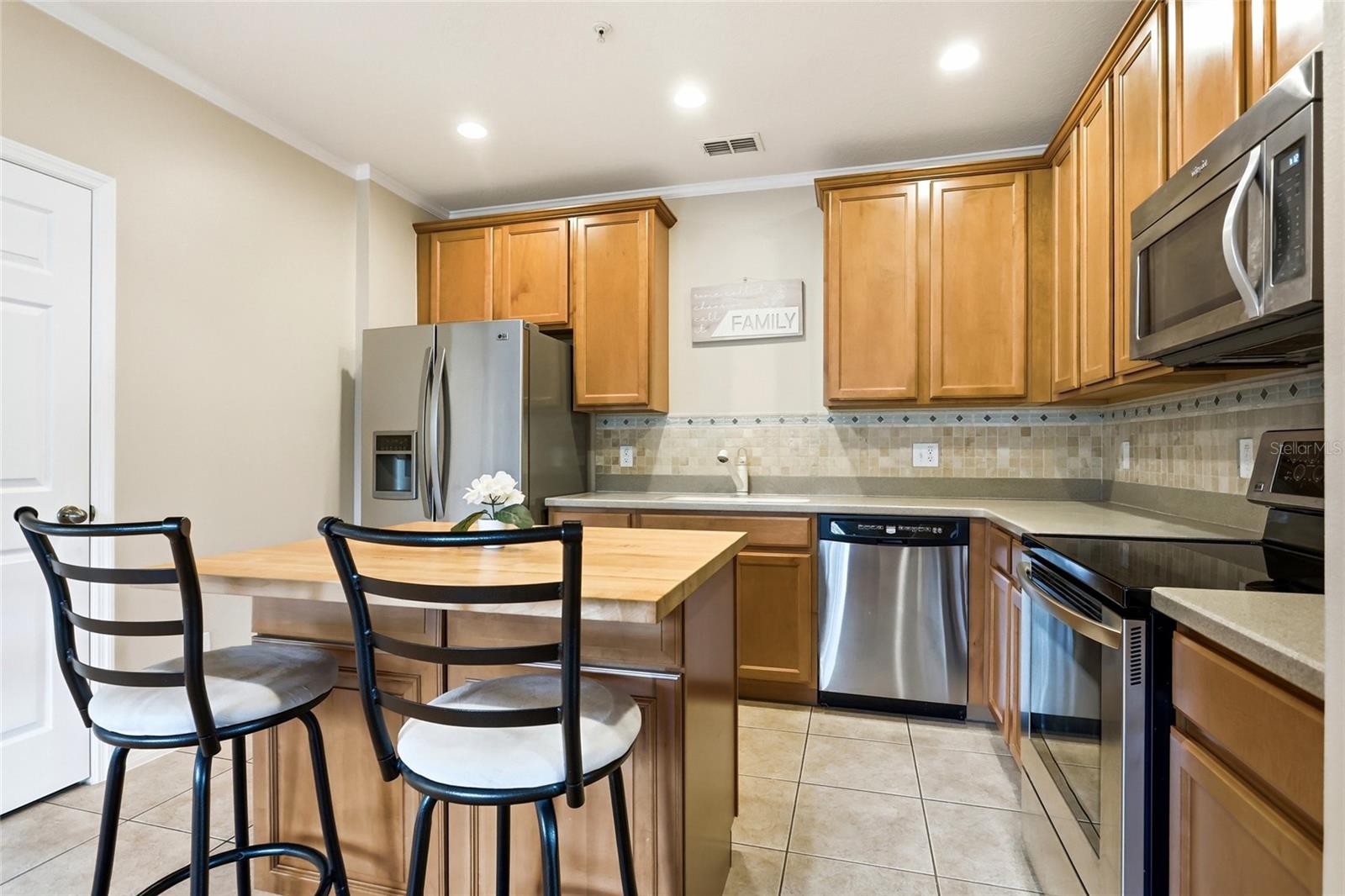 9863 TIVOLI VILLA DR