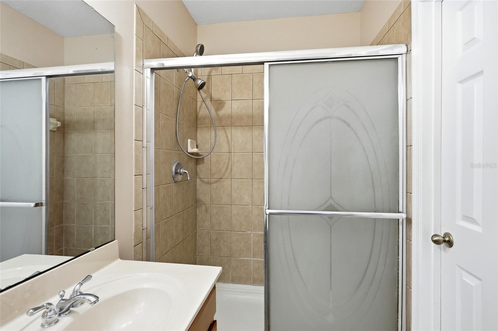 9863 TIVOLI VILLA DR