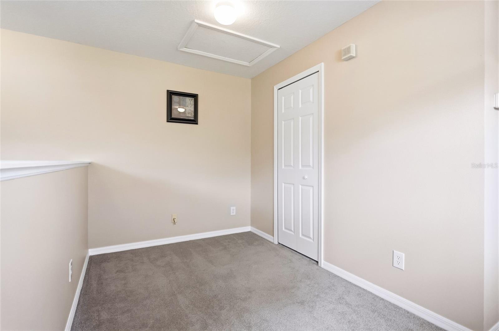 9863 TIVOLI VILLA DR