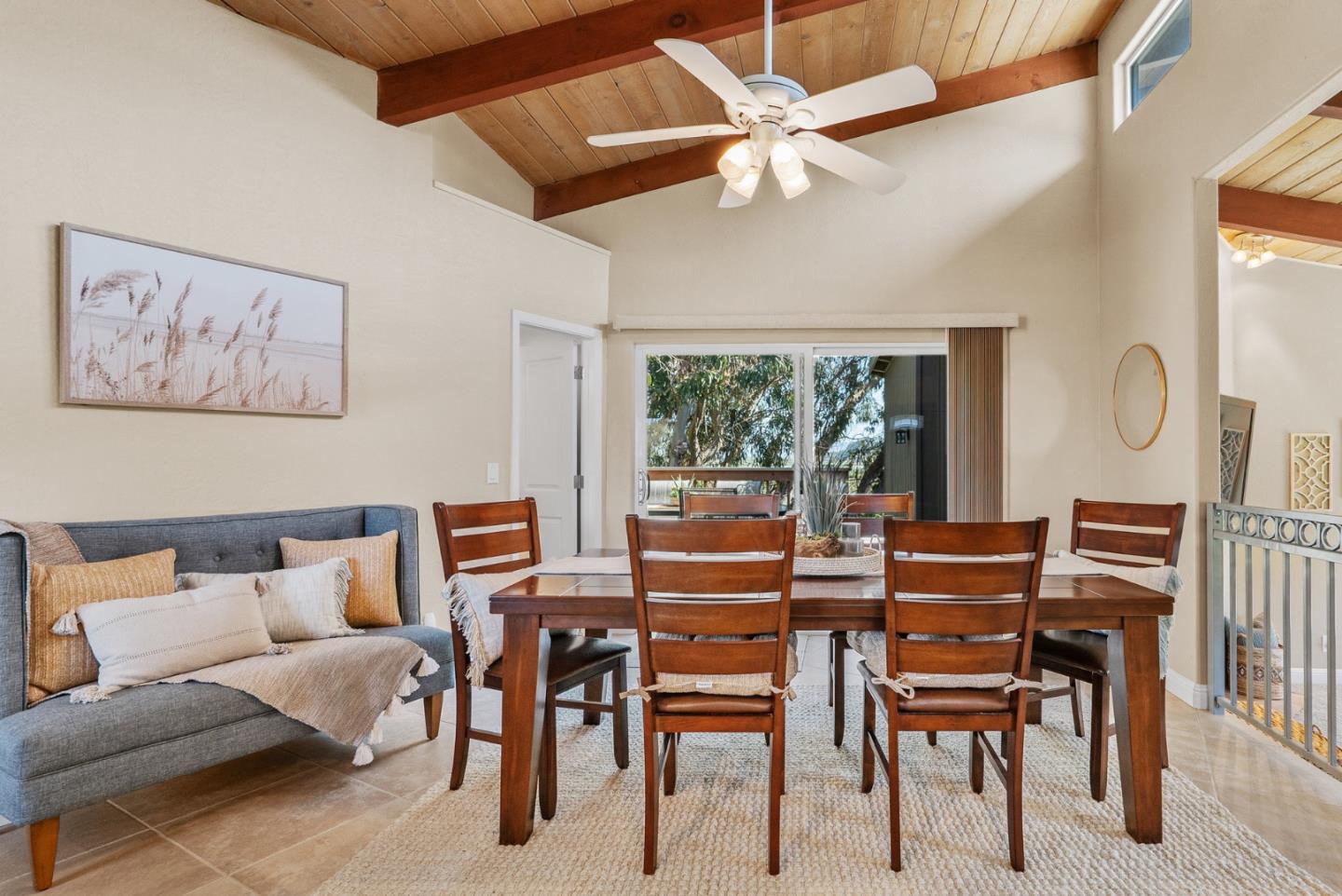 37 Shearwater LN