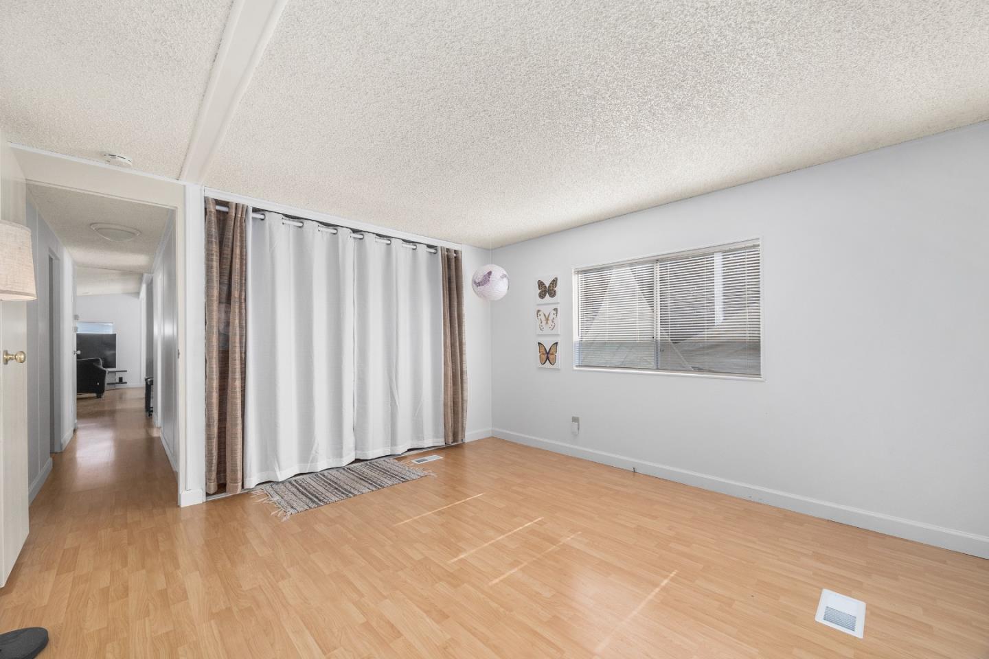 1099 38th AVE 42