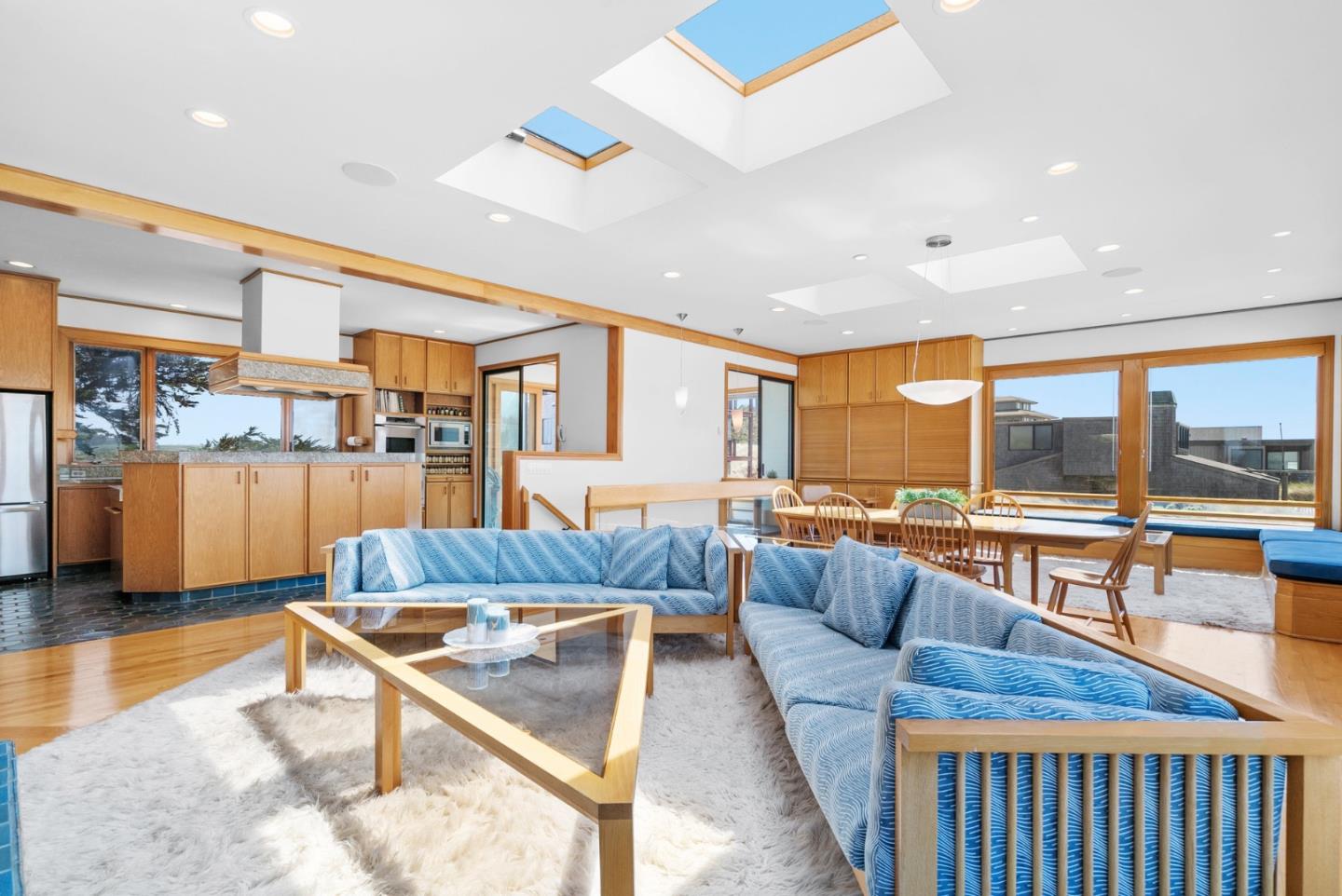 102 Willet CIR