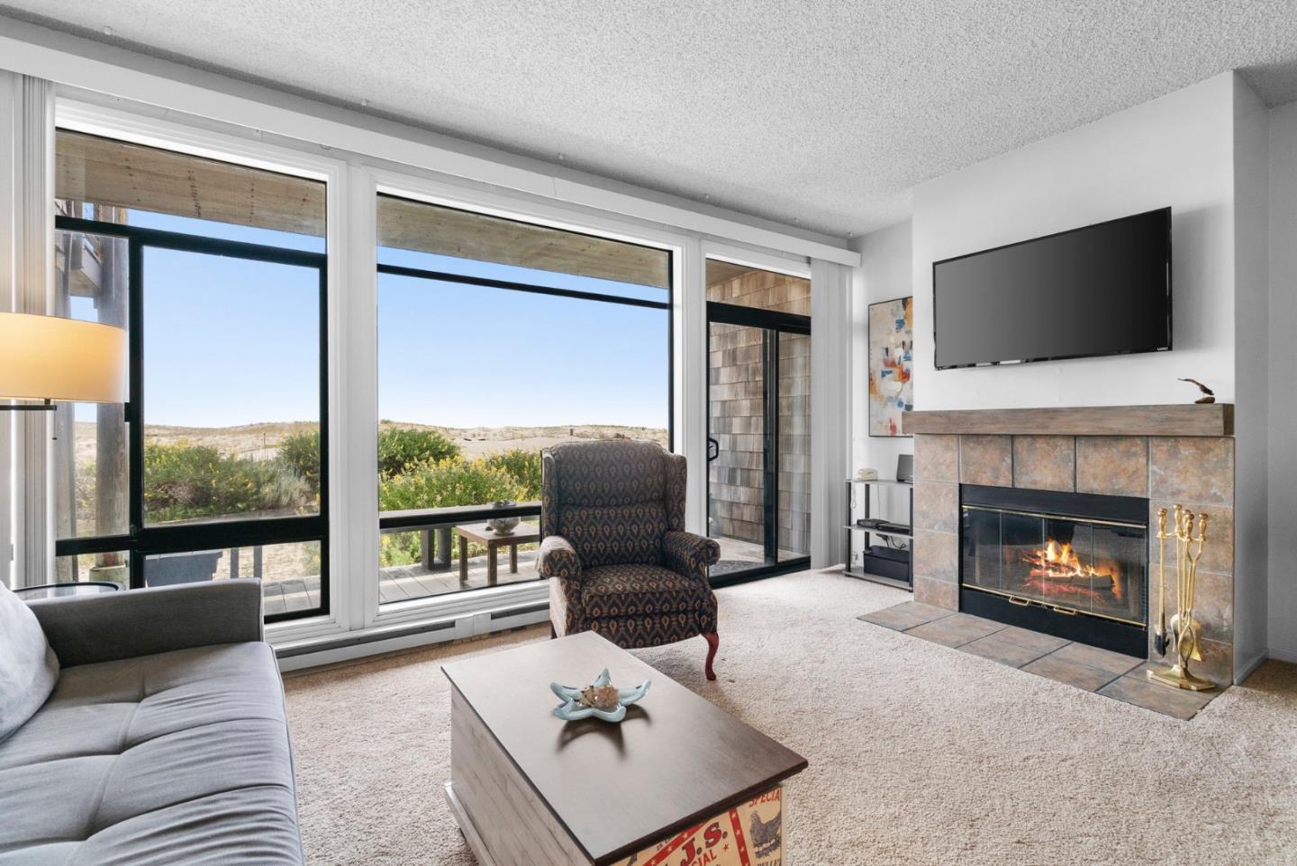 52 Pelican Point