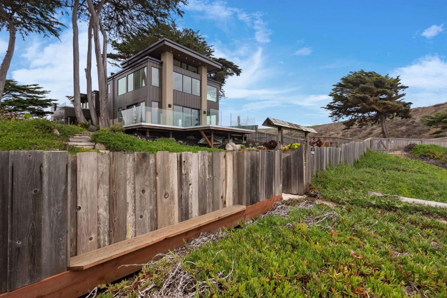 275 Davenport Landing Road