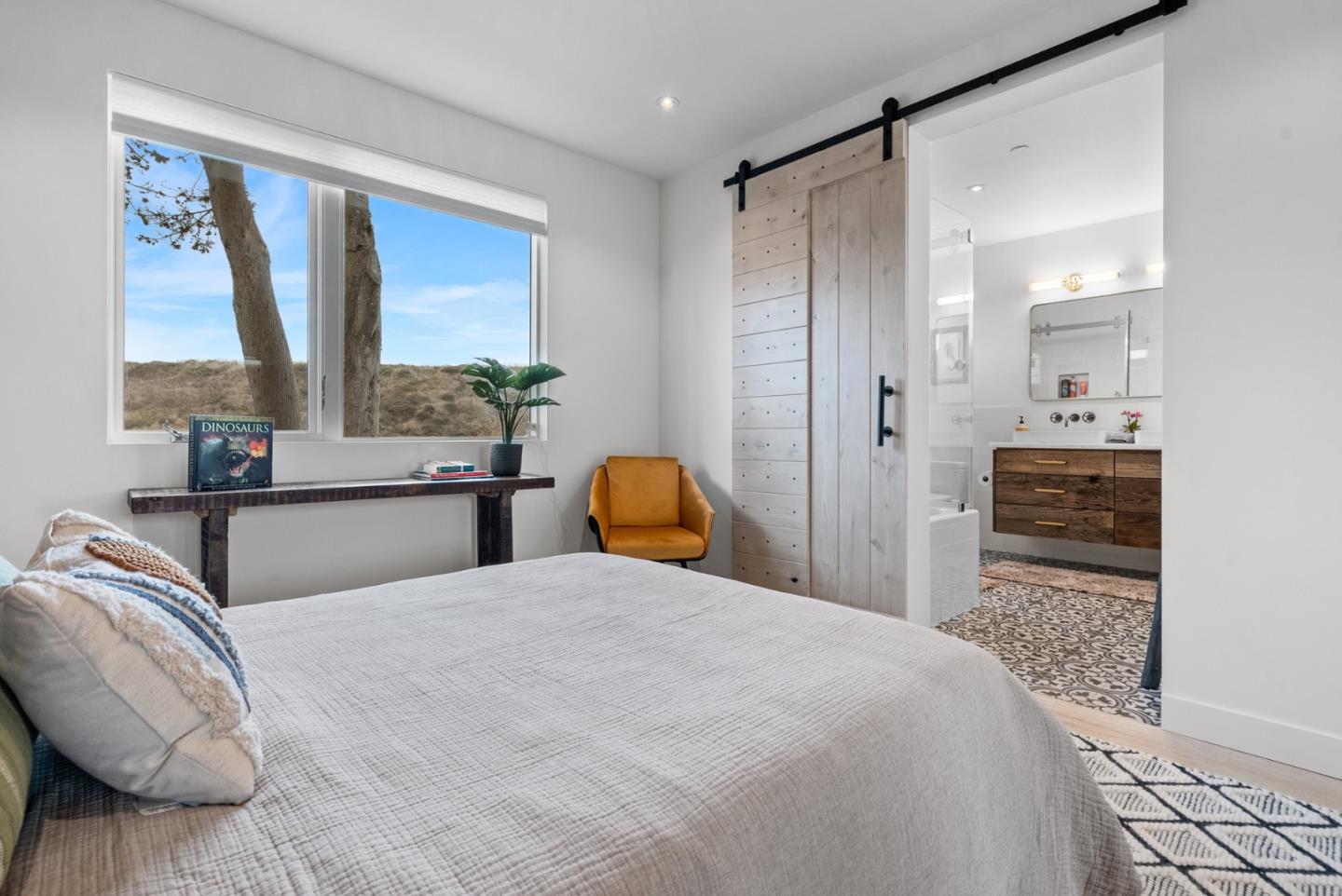 275 Davenport Landing Road