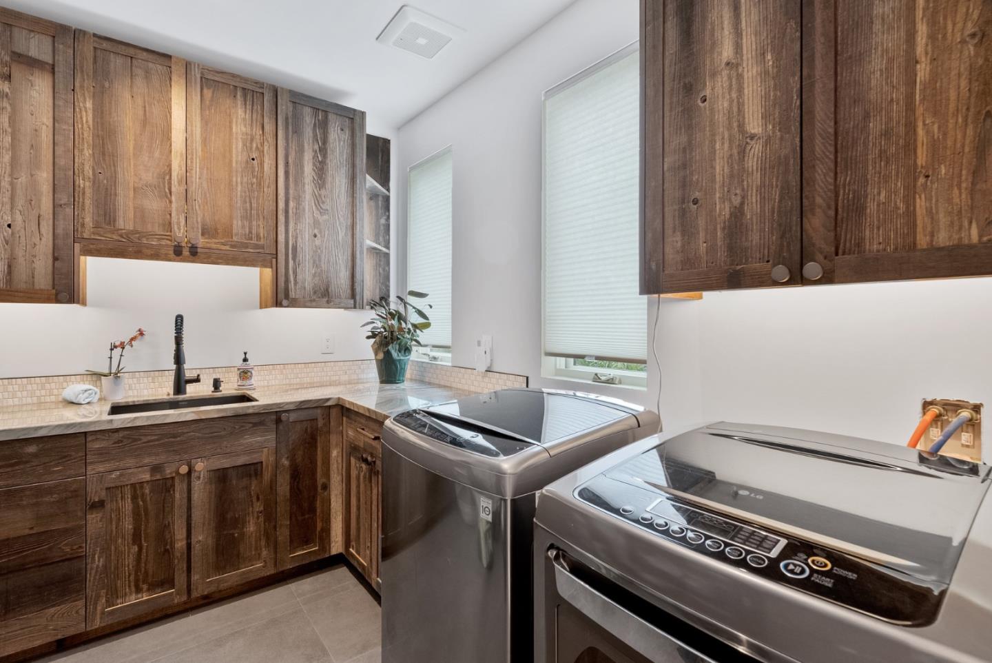 275 Davenport Landing Road